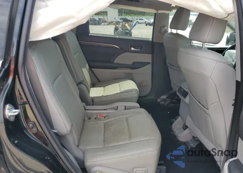 2016 Toyota Highlander Limited z USA, uszkodzony, nr VIN 5TDYKRFH8GS123650